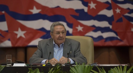 Cuba: Aprueban Resoluciones del VII Congreso del Partido