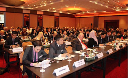 Vietnam copreside seminario de promoción inversionista de ASEAN en Alemania