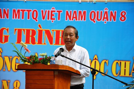 Dirigente vietnamita visita a compatriotas jemeres en Ciudad Ho Chi Minh