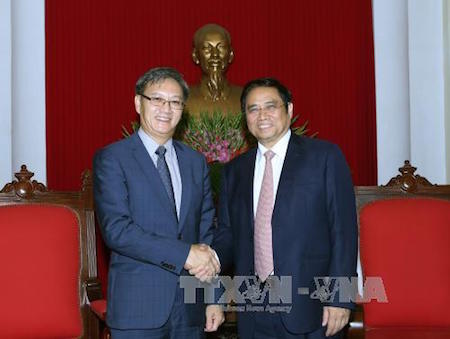 Vietnam y Laos fortalecen relaciones especiales