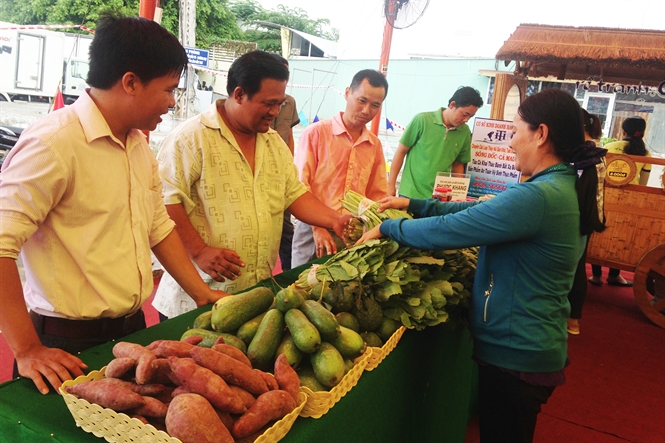 Inauguran Feria de productos vietnamitas de alta calidad Can Tho 2016