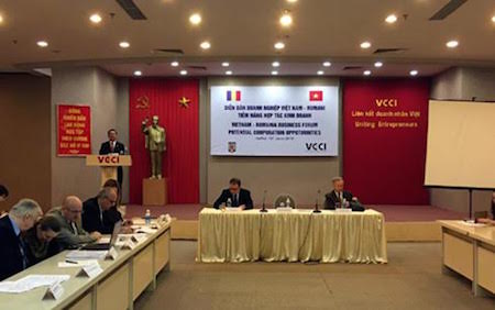 Impulsan cooperación empresarial entre Vietnam y Rumania