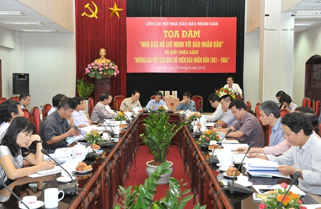 Celebran seminario “El periodista Ho Chi Minh con el diario Nhan Dan”