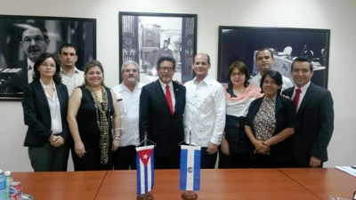 Destacan buen estado de las relaciones entre El Salvador y Cuba