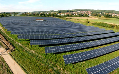 Vietnam construirá planta de energía solar en Ninh Thuan