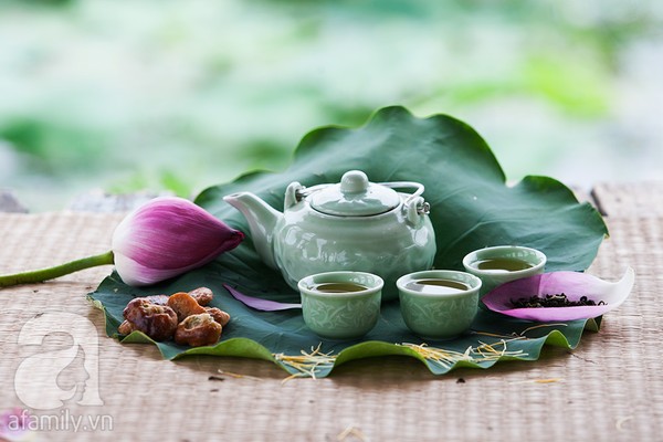 Vu Hoa Thao, conservador de marca de té de loto del Lago del Oeste