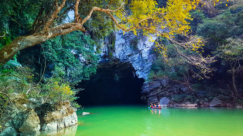 Quang Binh toca tu alma