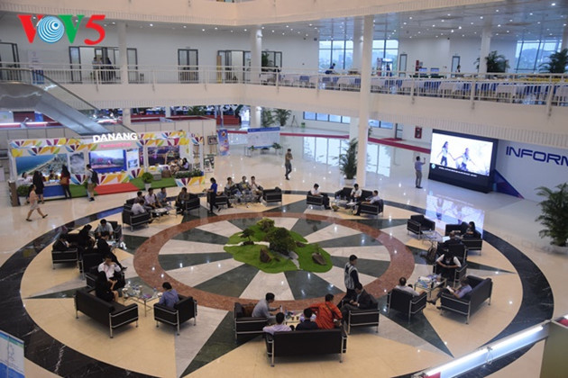 El ambiente laboral de los periodistas participantes en la Semana de Alto Nivel del APEC 2017