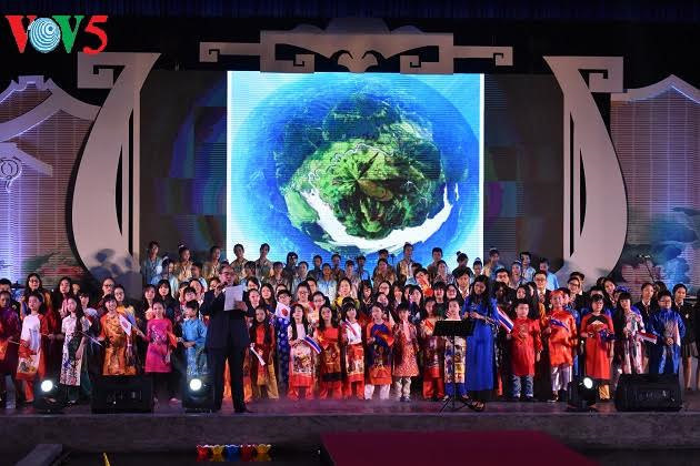 Concurso Internacional de Coros 2017 en Quang Nam