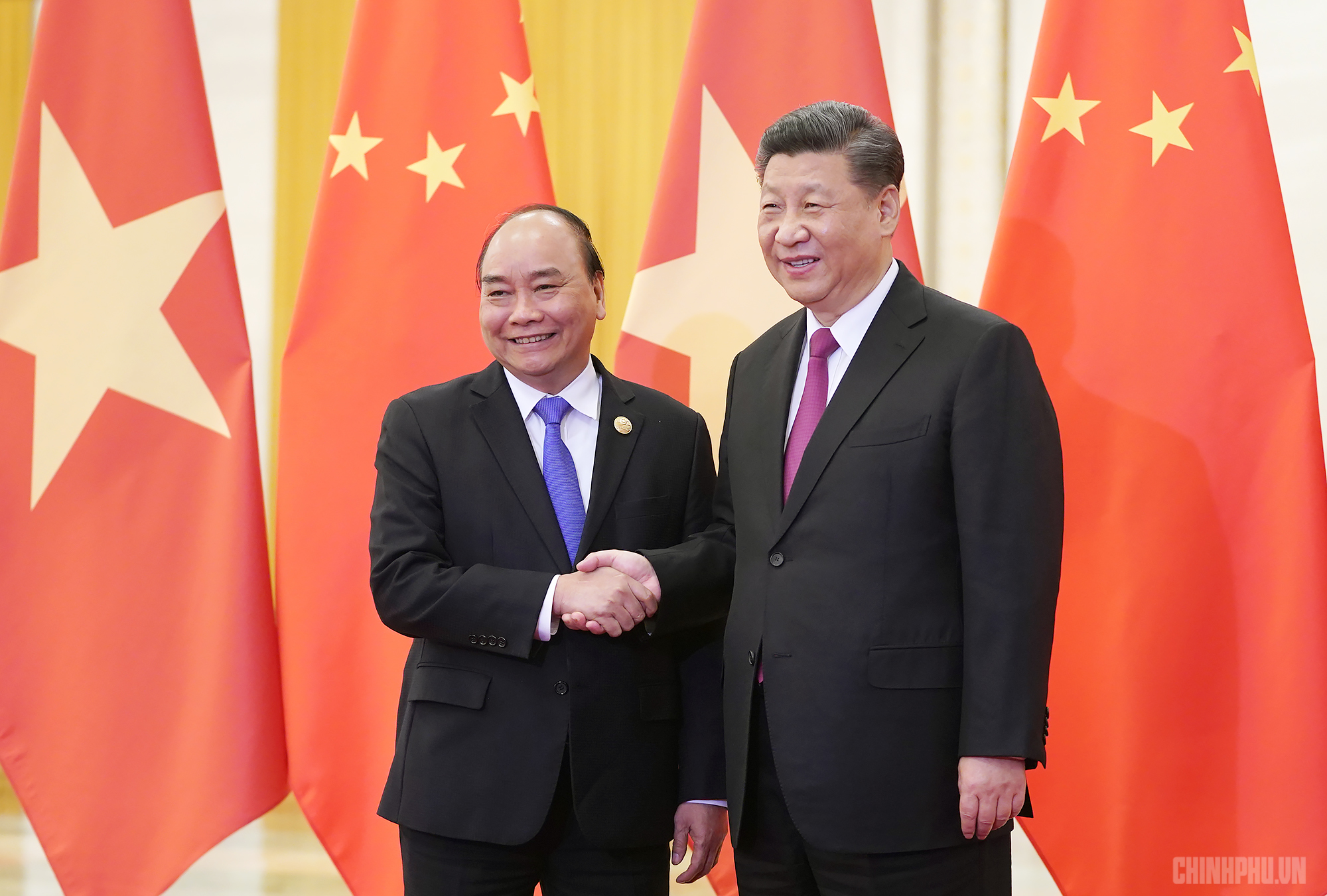Líderes de Vietnam y China dialogan sobre las relaciones bilaterales y regionales