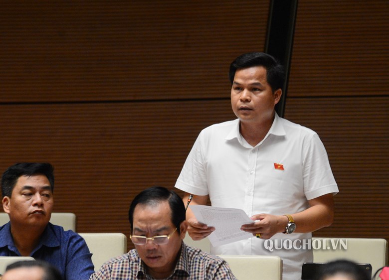 Diputados vietnamitas evalúan de positiva la situación socioeconómico del país