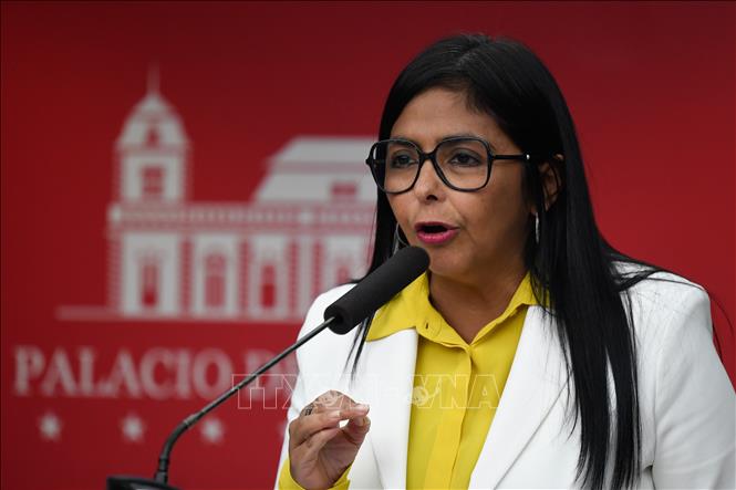Vicepresidenta venezolana acusa a Juan Guaidó de liderar una “organización criminal”