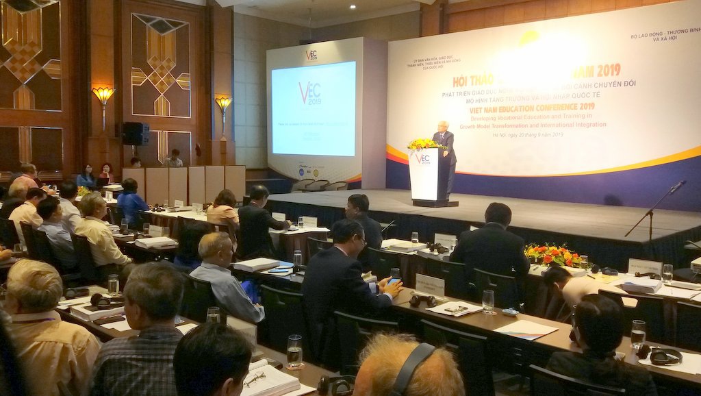 Vietnam desarrolla formación vocacional en momento de integración internacional