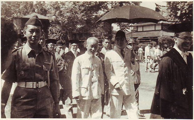 Organizan concurso de ensayo sobre históricas visitas que cimientan las relaciones Vietnam-Indonesia