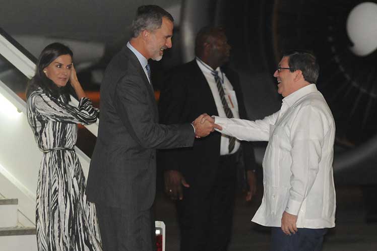 Los reyes de España cumplen visita en Cuba