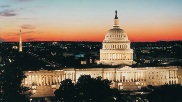Cámara Baja de Estados Unidos aprueba financiación temporal para evitar un cierre de gobierno