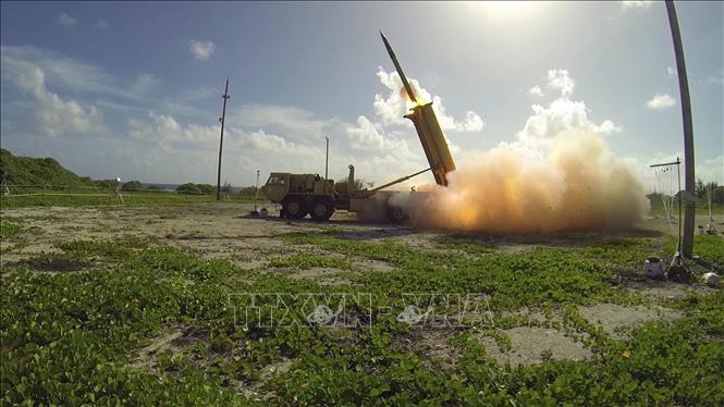 China y Corea del Sur acuerdan resolver diputas en torno al escudo de defensa antimisiles Thaad