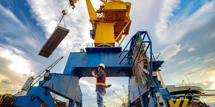 Superávit comercial de Vietnam en primer trimestre crece 49% en relación con igual periodo de 2019