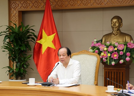 Vietnam por acelerar el despliegue de los servicios públicos en línea