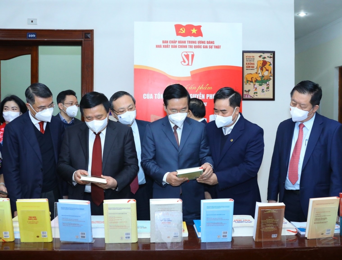 Presentan libro sobre el socialismo del líder político vietnamita