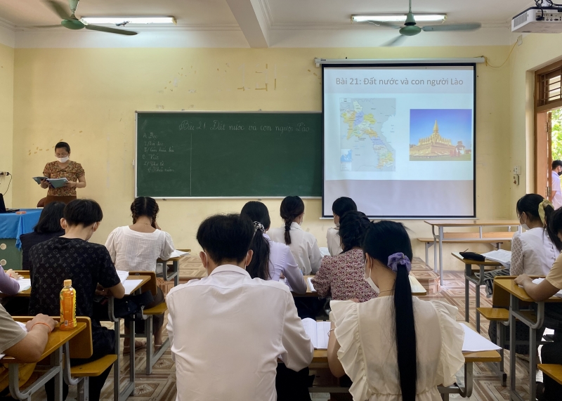 Provincia de Son La se suma a formación de estudiantes laosianos