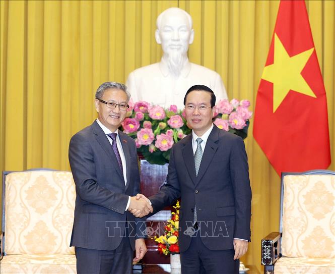 Vietnam y Laos por promover la cooperación integral
