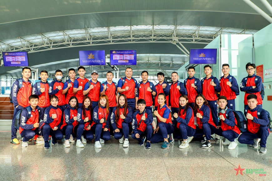 Más deportistas de Vietnam van a Camboya para participar en los SEA Games 32