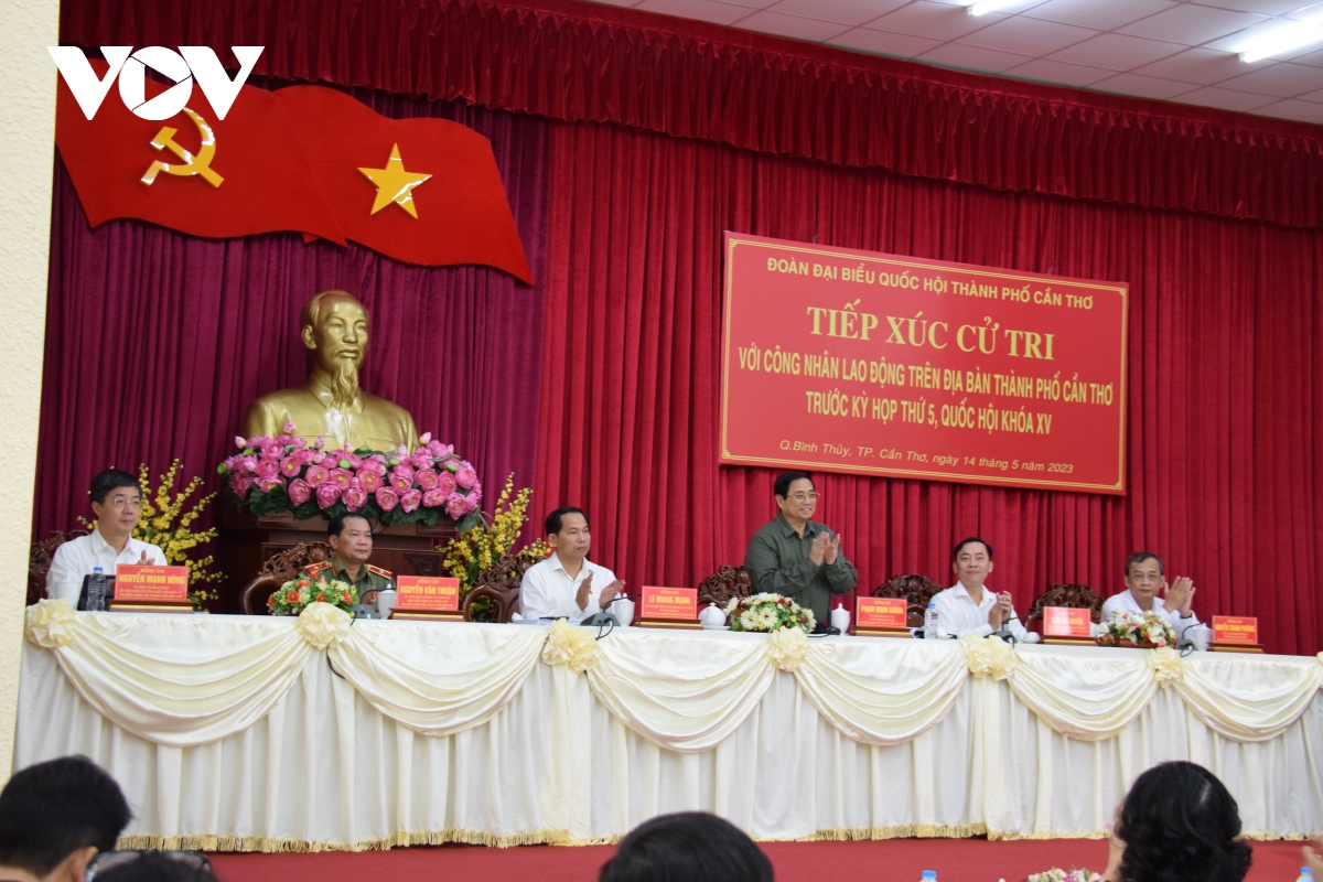 Electores de la ciudad de Can Tho expresan confianza en el manejo socioeconómico del Partido, Parlamento y Gobierno