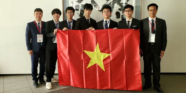 Estudiantes vietnamitas ganan cinco medallas en Olimpiada Internacional de Física en Japón
