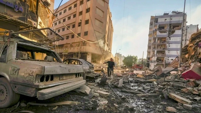 Continúan ataques israelíes contra Siria y Líbano