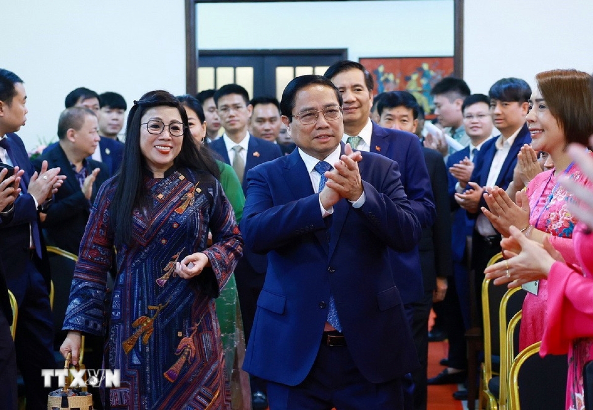 Primer Ministro se reúne con la comunidad vietnamita en Malasia