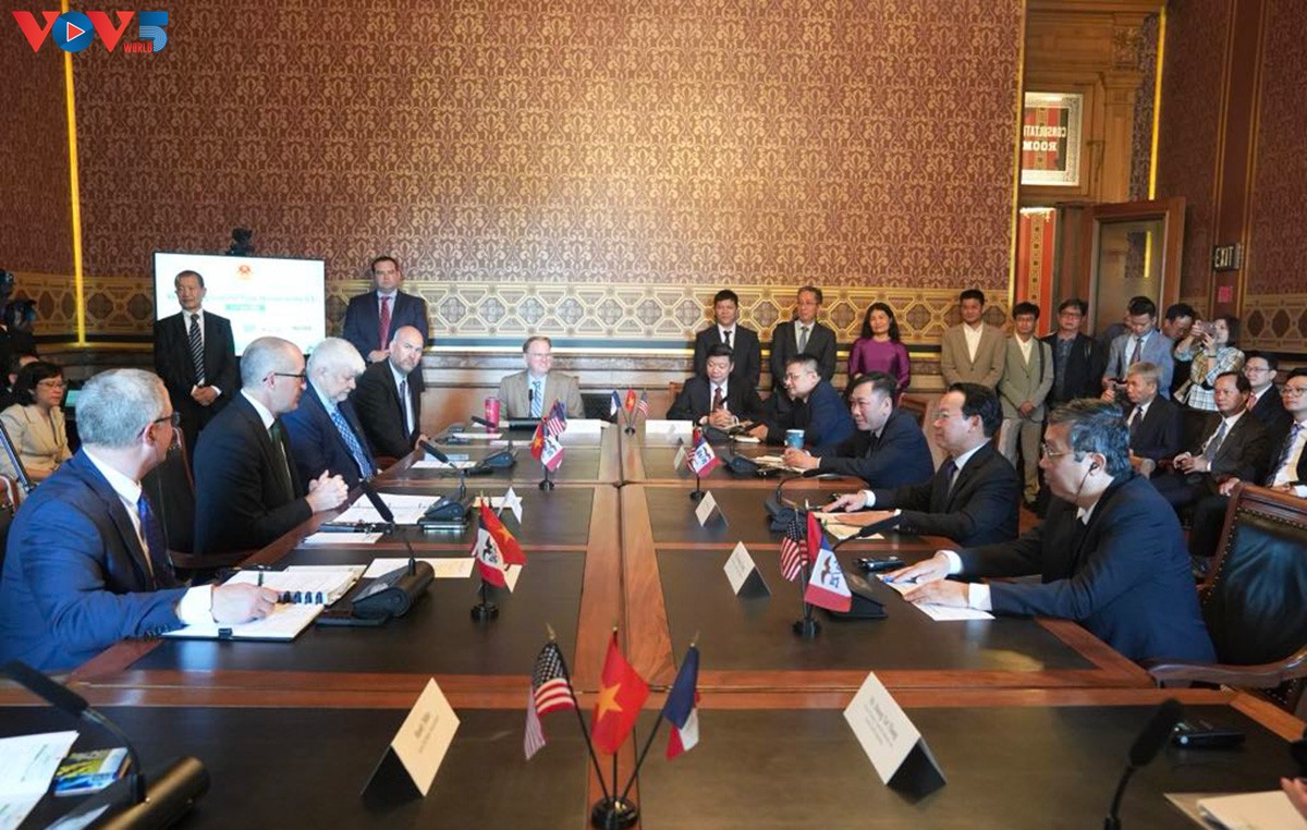 Empresas de Vietnam y Estados Unidos firman acuerdos por 800 millones de dólares en el sector agrícola