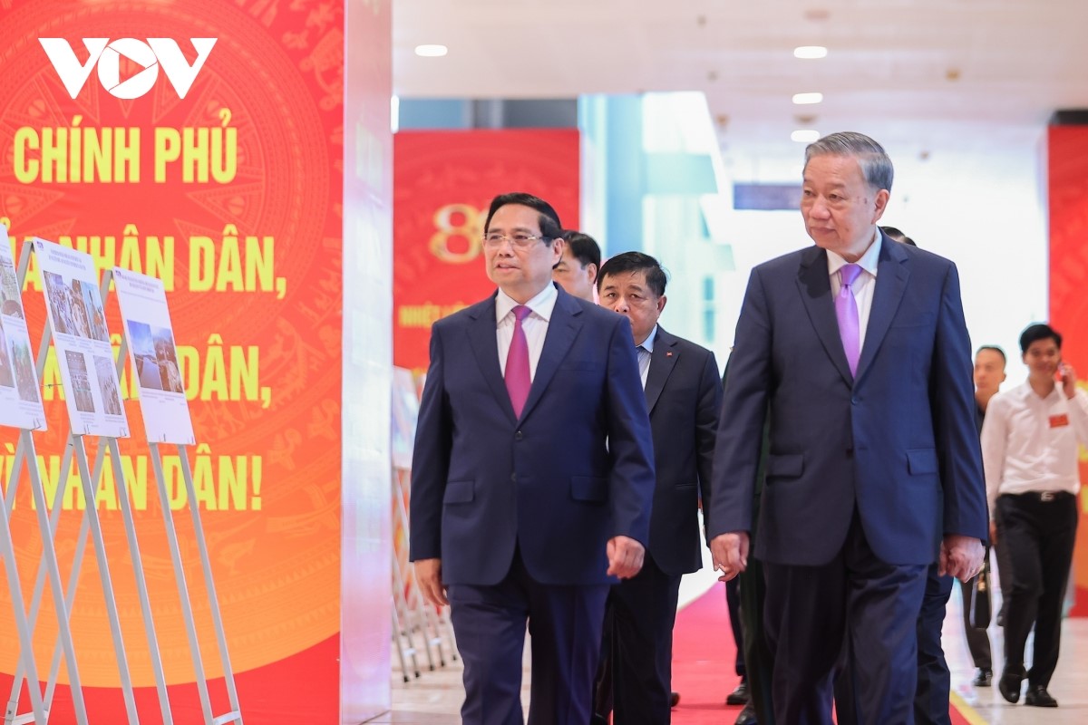 Conmemoran los 80 años de la fundación del Gobierno del Vietnam socialista