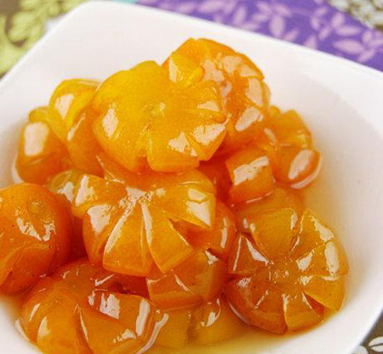 Membuat manisan jeruk imlek yang enak pada Hari Raya Tet