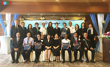 bien ban chien tranh 1-2-3-4.75: ra mat phien ban tieng anh hinh 1