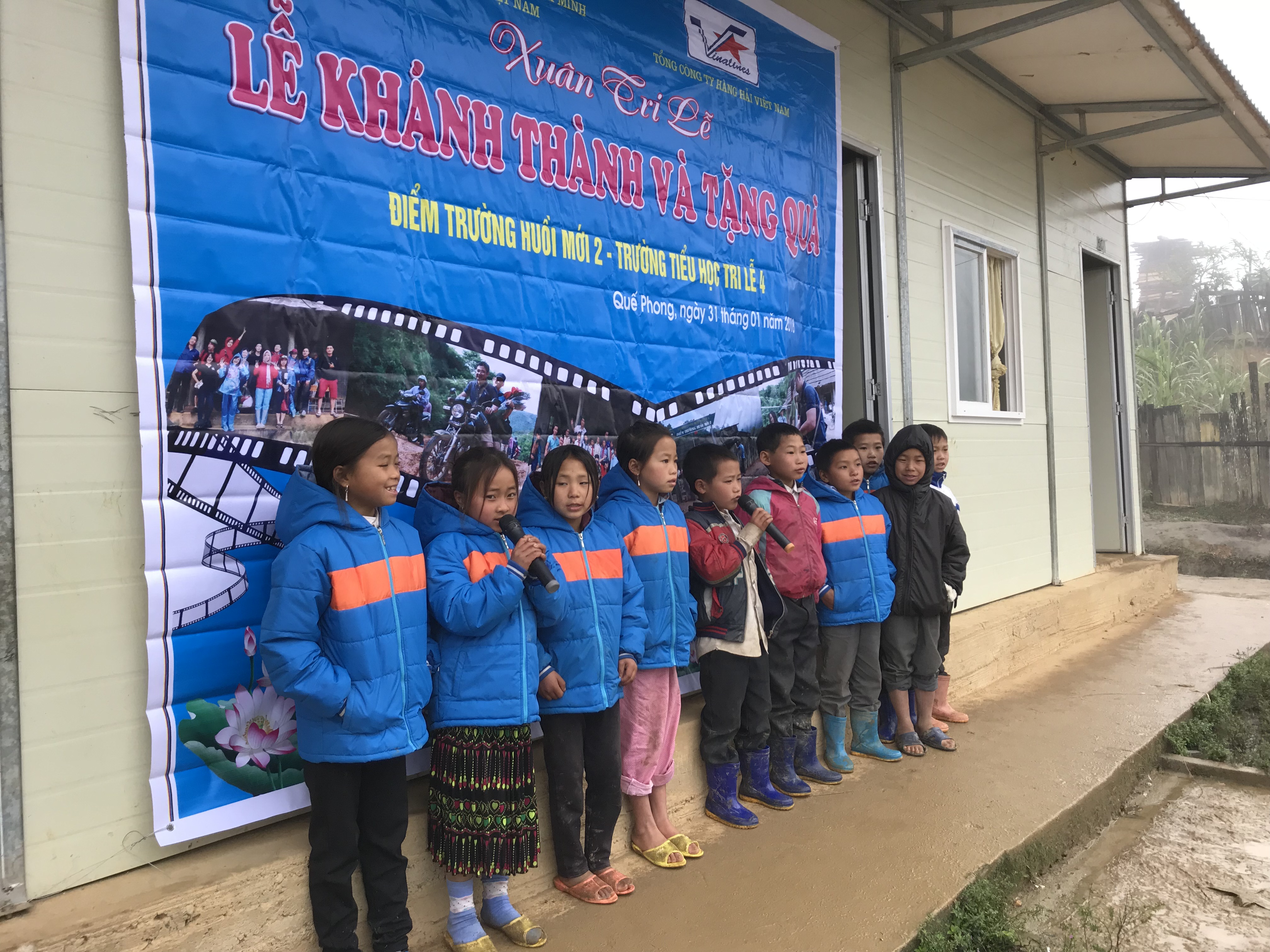 Memperkenalkan tentang usaha pengajaran dari para guru di daerah pegunungan tinggi Vietnam