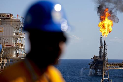 Ммировые цены на нефть упали до минимума за 11 лет