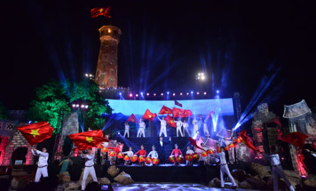 Во Вьетнаме отмечается 70-летие со Дня начала всенародной войны Сопротивления