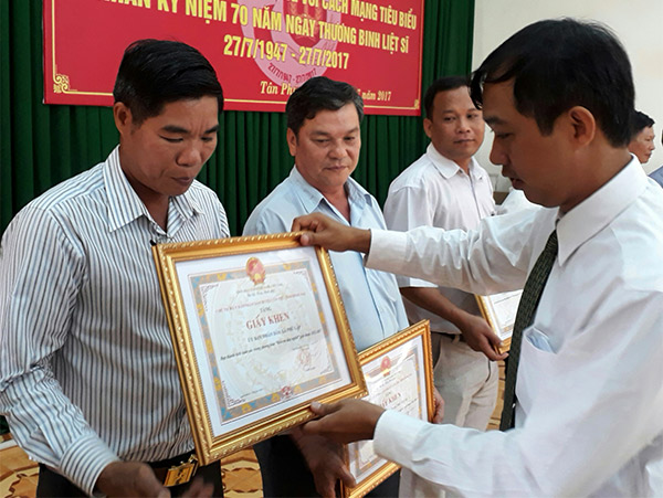 Различные мероприятия, приуроченные к 70-й годовщине Дня инвалидов войны и павших фронтовиков