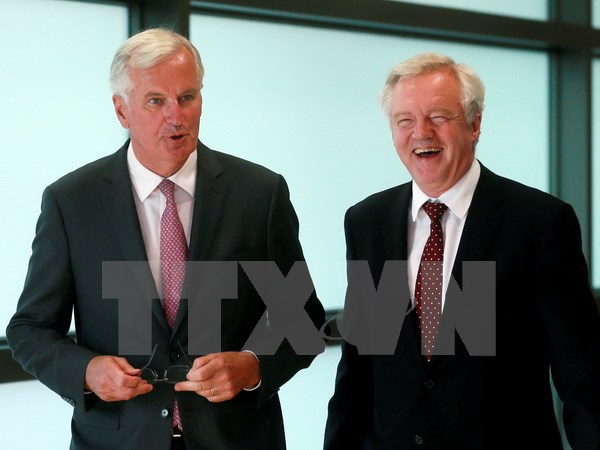 Брексит: ЕС готов ускорить процесс переговоров