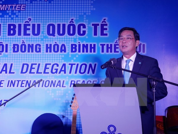 Укрепление солидарности и дружбы вьетнамского народа с народами мира