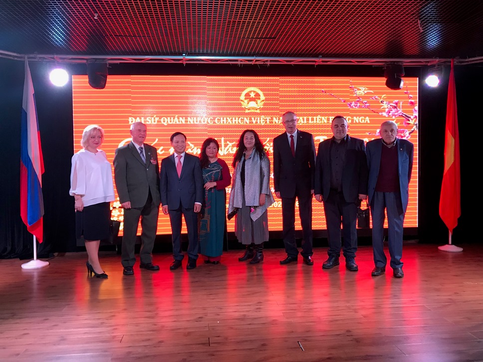 Вьетнамцы во всём мире празднуют традиционный Новый год