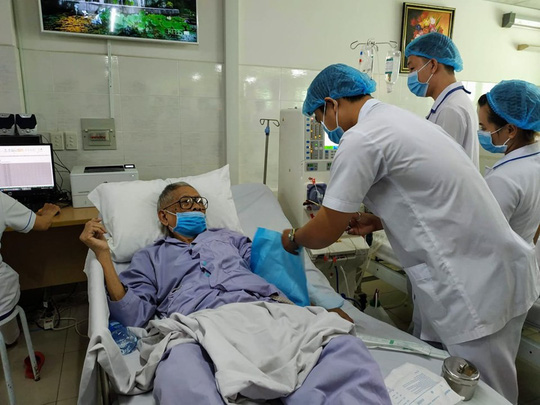 Первая больница во Вьетнаме получила международный сертификат качества ISO по гемодиализу