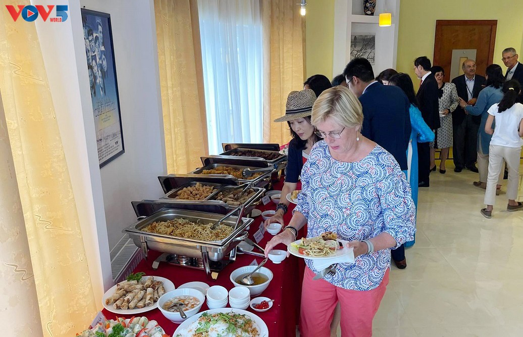 Популяризация культуры Вьетнама среди дипломатов в Чехии