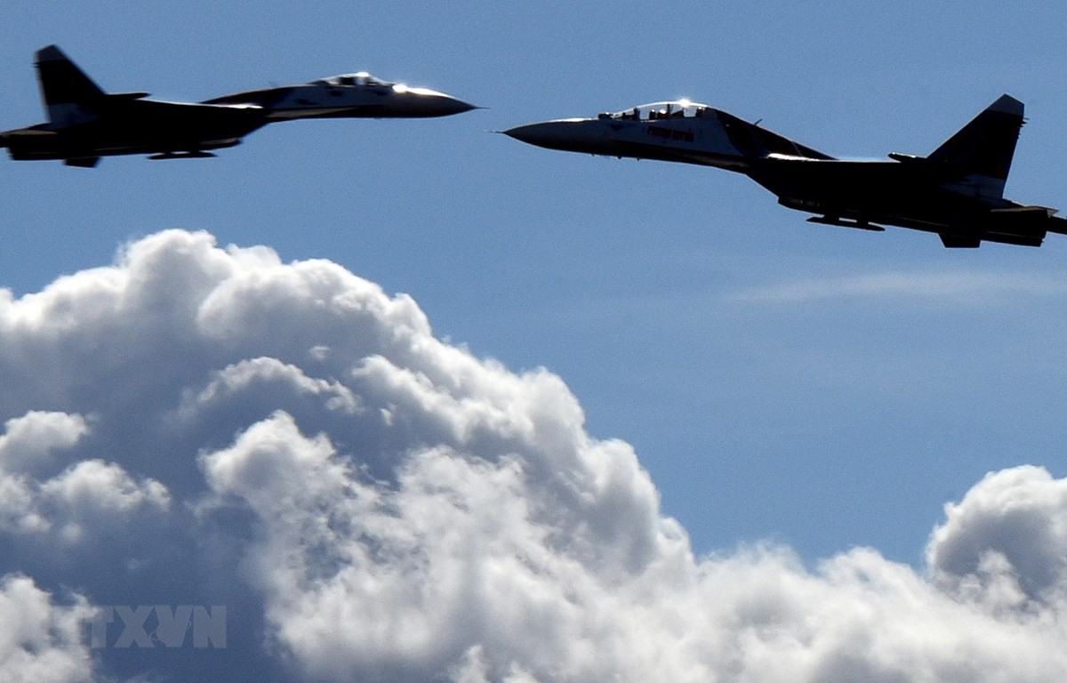 Российские истребители не допустили нарушения границы самолетом-разведчиком США над Черным морем