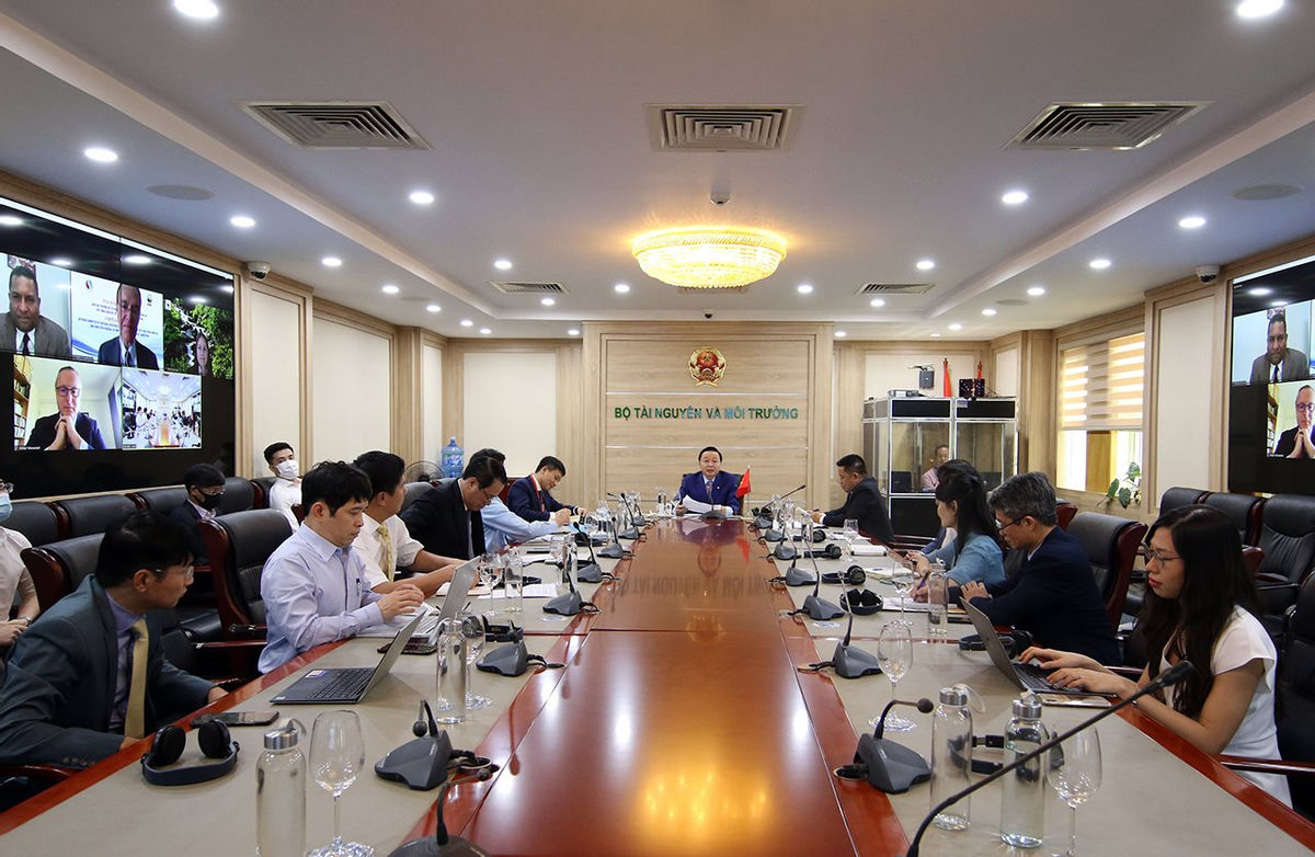 Министерство природных ресурсов и экологии активизирует сотрудничество с Всемирным фондом дикой природы