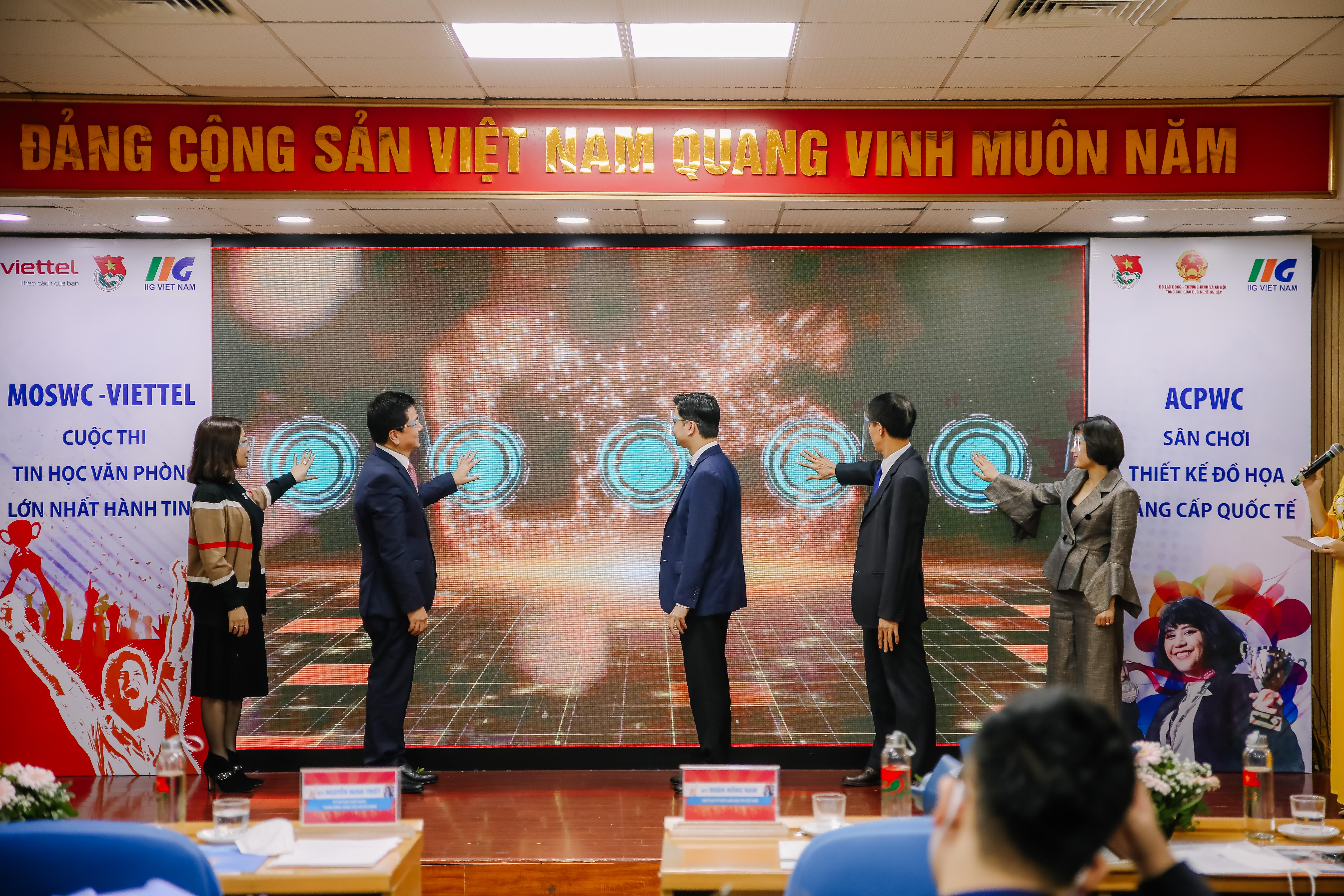 Развернут конкурс «Всемирный чемпионат по информатике – Вьеттел 2022 года»