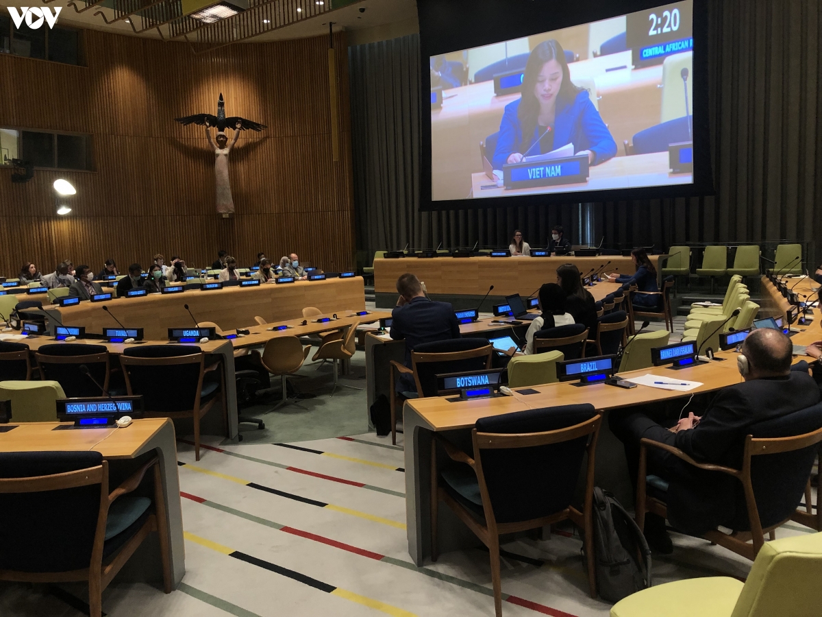 Вьетнам поддерживает твердые и ответственные меры по Мьянме