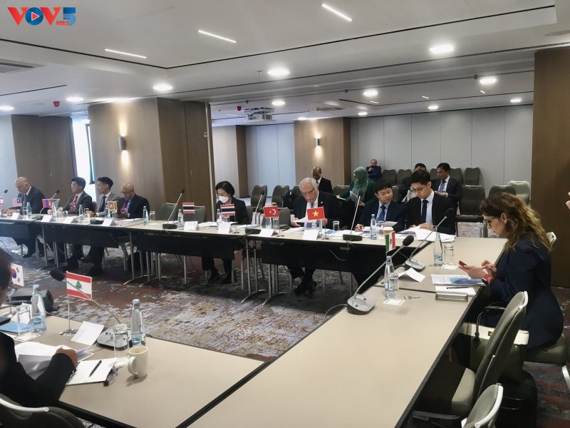 Укрепление сотрудничества между Коммунистической партией Вьетнама и Коммунистической партией Чехии и Моравии