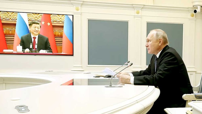 Россия и Китай продолжают развивать всестороннее стратегическое партнерство